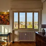 アパート Spazioso Vicino Al Vaticano ローマ